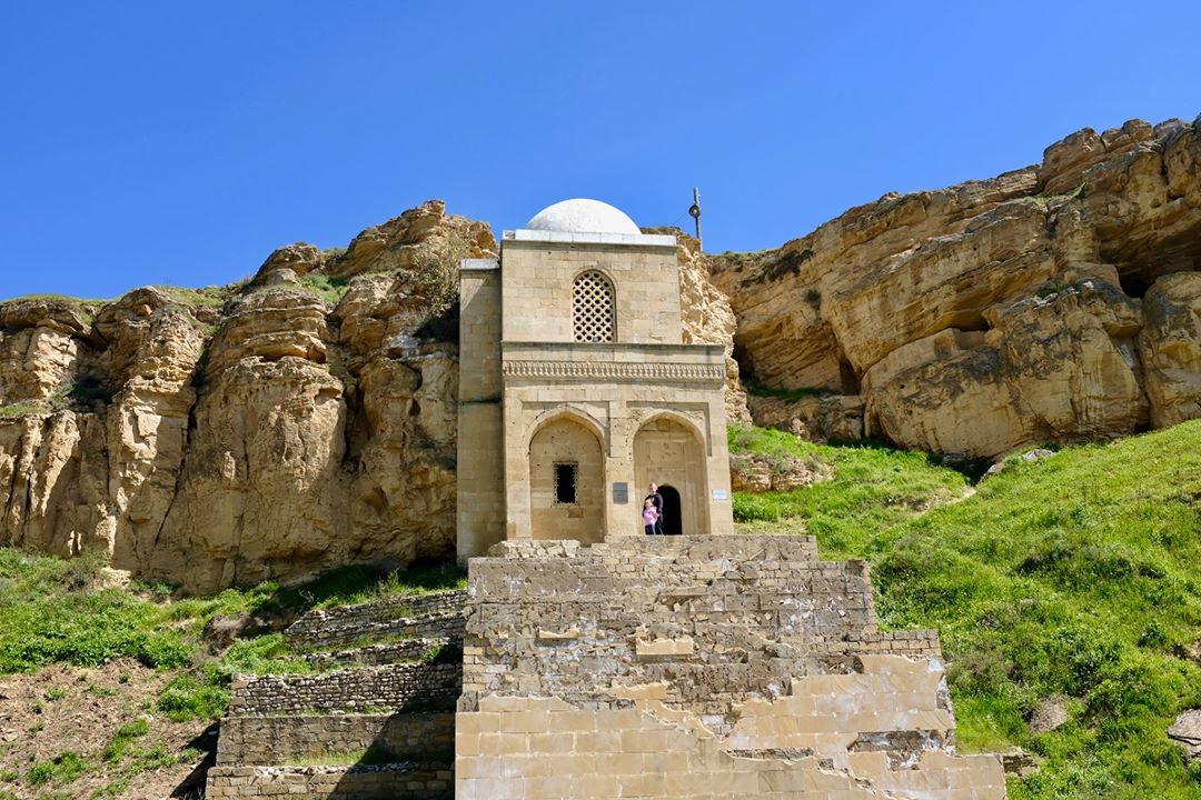 CUNG ĐƯỜNG KAVKAZ GEORGIA(GRUZIA) – AZERBAIJAN T8-2019