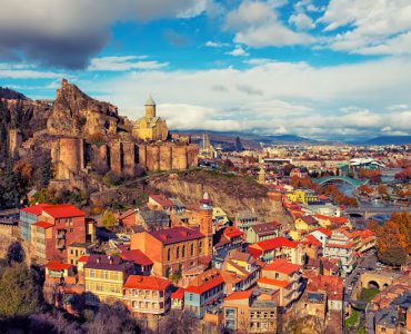 CUNG ĐƯỜNG HUYỀN THOẠI AZERBAIJAN-GEORGIA (GRUZIA) T9 – 2019 CUNG ĐƯỜNG HUYỀN THOẠI AZERBAIJAN-GEORGIA (GRUZIA) T9 – 2019